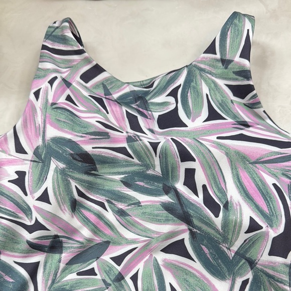 Sage Collection 2-piece Work Out Set Pink and Green Leaf Design Size S NWT - Picture 5 of 8